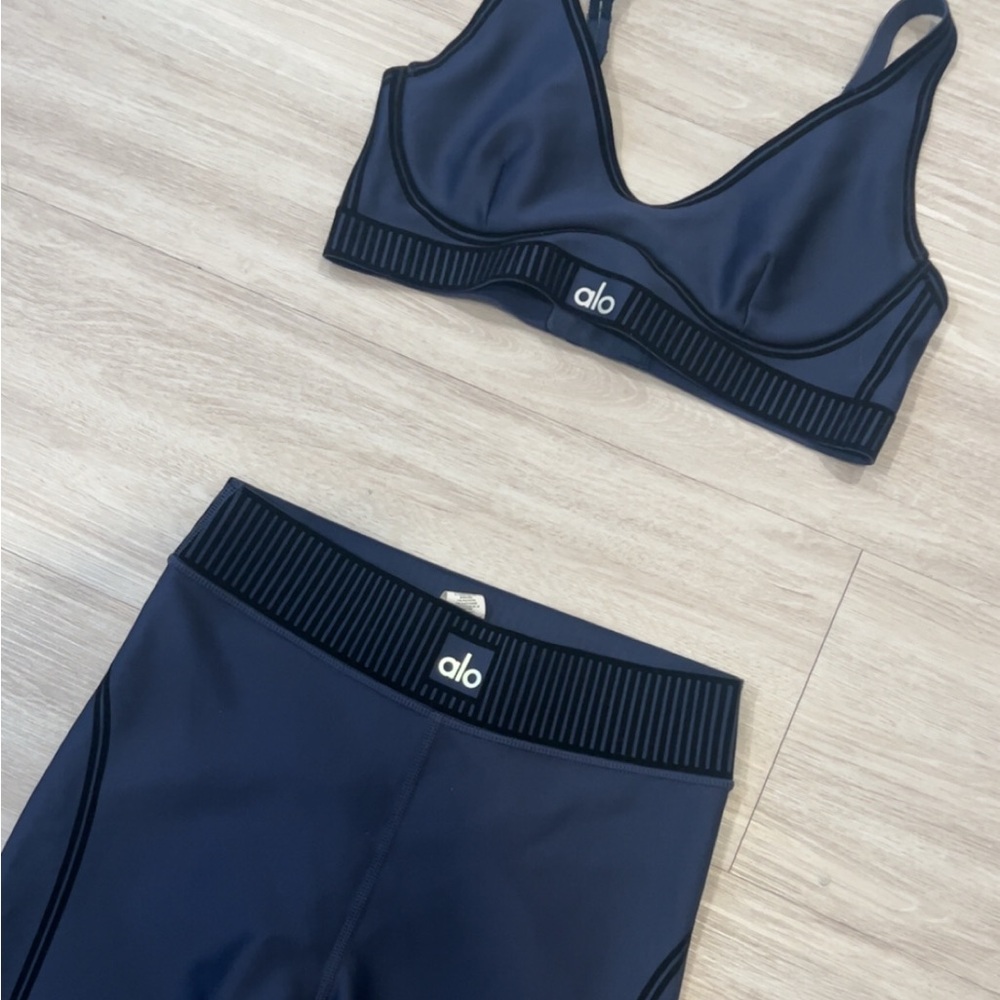 Alo yoga airlift set